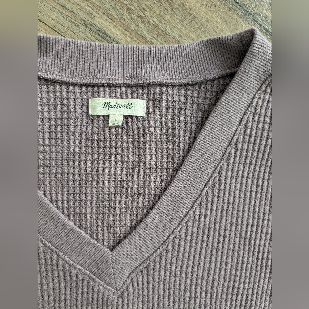 Long sleeve - Picture 2 of 2